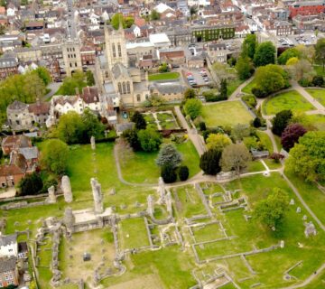 Abbey and Cathedral drone Alex Uglow 360x320